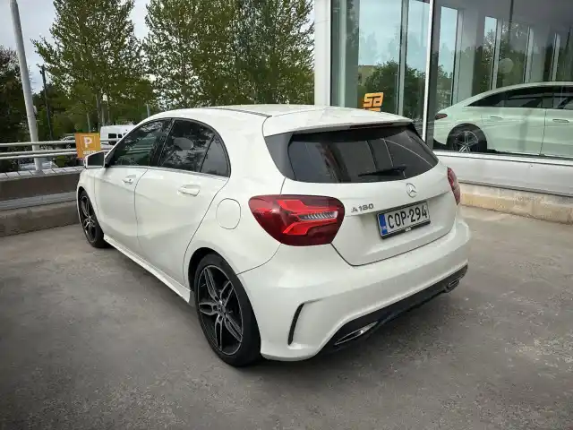 Valkoinen Viistoperä, Mercedes-Benz A – COP-294