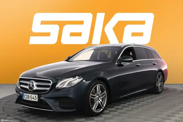 Sininen Farmari, Mercedes-Benz E – COR-543