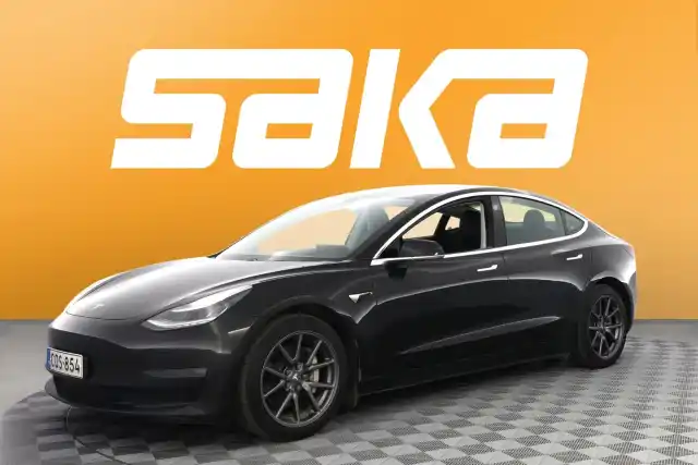 Musta Sedan, Tesla Model 3 – COS-854