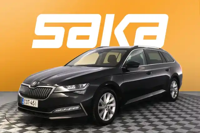 Musta Farmari, Skoda Superb – COT-451