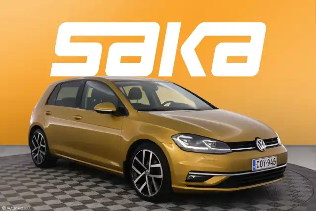 Keltainen Viistoperä, Volkswagen Golf – COY-945