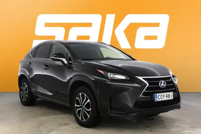 Musta Maastoauto, Lexus NX – COY-981