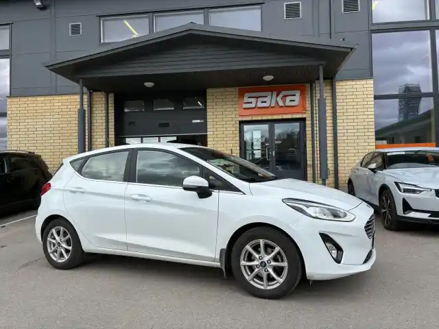 Valkoinen Viistoperä, Ford Fiesta – CPA-939