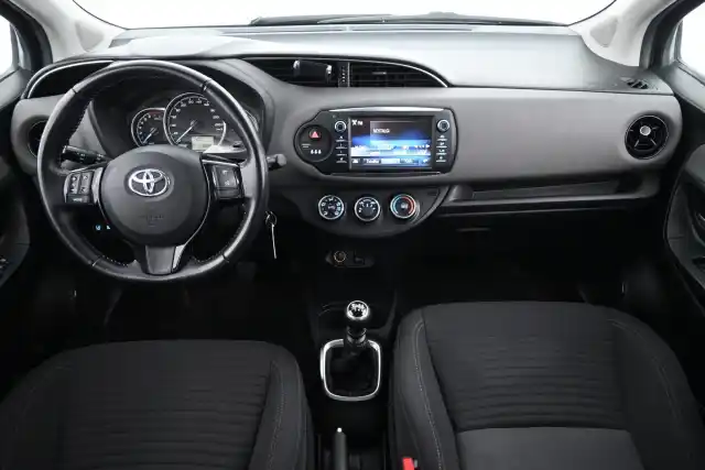 Musta Viistoperä, Toyota Yaris – CPC-116