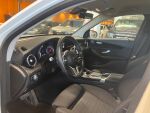 Valkoinen Maastoauto, Mercedes-Benz GLC – CPC-298, kuva 3