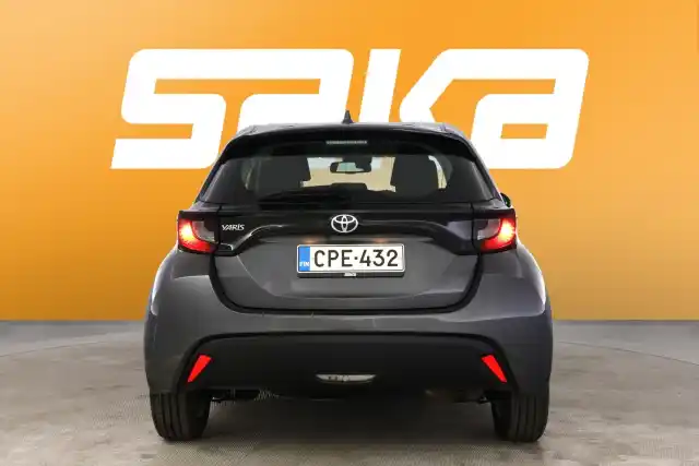 Harmaa Viistoperä, Toyota Yaris – CPE-432