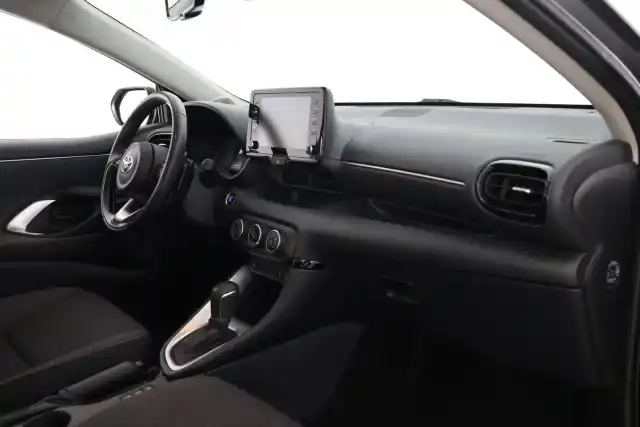 Harmaa Viistoperä, Toyota Yaris – CPE-432