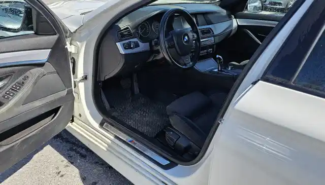 Valkoinen Farmari, BMW 520 – CPE-870