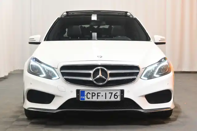 Valkoinen Farmari, Mercedes-Benz E – CPF-176