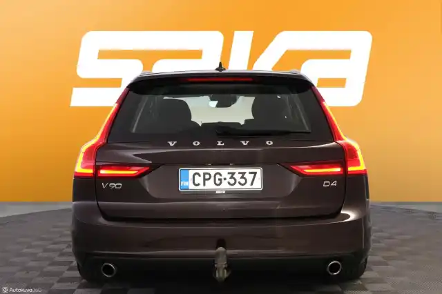 Ruskea (beige) Farmari, Volvo V90 – CPG-337