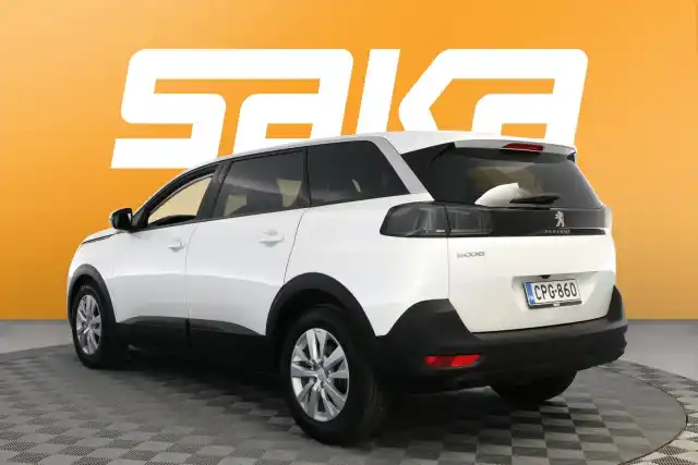 Valkoinen Maastoauto, Peugeot 5008 – CPG-860