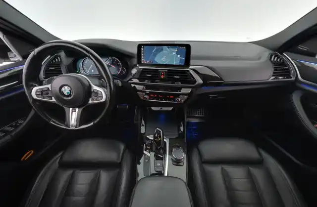 Beige Sedan, BMW X4 – CPI-663