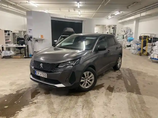 Harmaa Maastoauto, Peugeot 3008 – CPJ-733