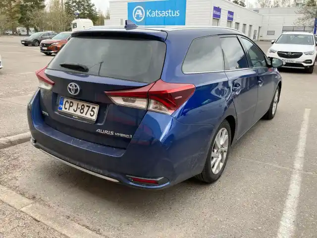 Sininen Farmari, Toyota Auris – CPJ-875