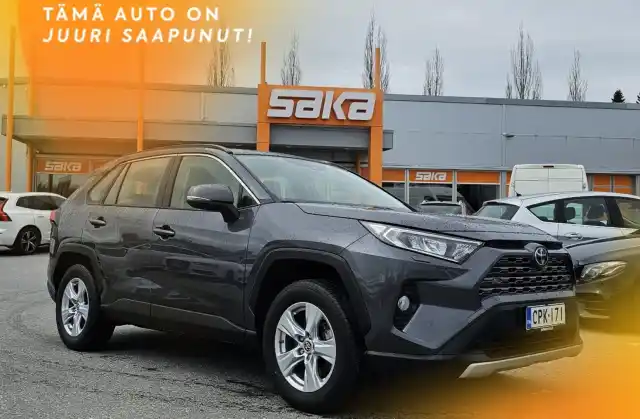 Harmaa Maastoauto, Toyota RAV4 – CPK-171