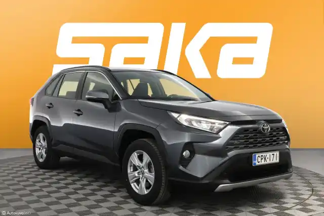Harmaa Maastoauto, Toyota RAV4 – CPK-171