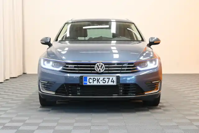 Sininen Farmari, Volkswagen Passat – CPK-574