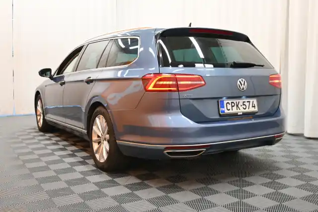 Sininen Farmari, Volkswagen Passat – CPK-574