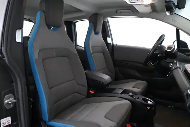 Valkoinen Viistoperä, BMW i3 – CPK-942