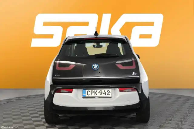 Valkoinen Viistoperä, BMW i3 – CPK-942