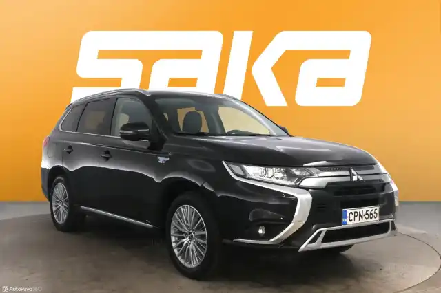 Musta Maastoauto, Mitsubishi Outlander PHEV – CPN-565