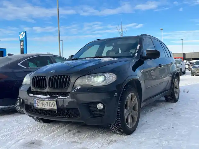 Musta Farmari, BMW X5 – CPN-709