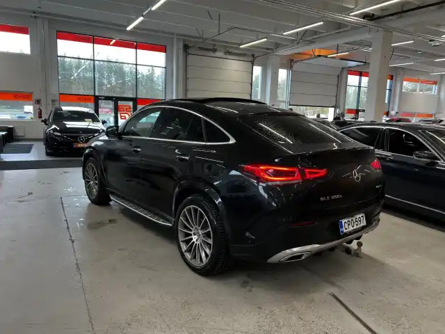 Musta Maastoauto, Mercedes-Benz GLE – CPO-597
