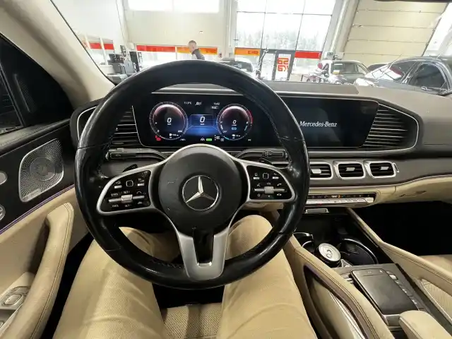 Musta Maastoauto, Mercedes-Benz GLE – CPO-597