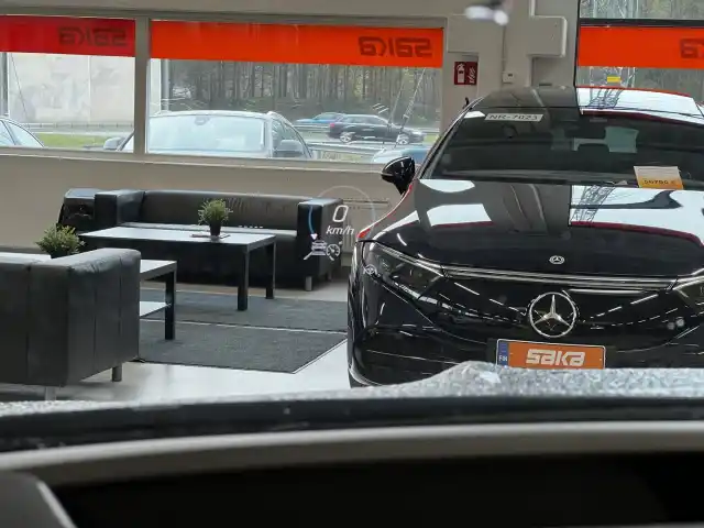 Musta Maastoauto, Mercedes-Benz GLE – CPO-597