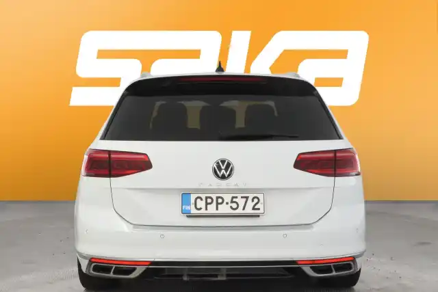 Valkoinen Sedan, Volkswagen Passat – CPP-572