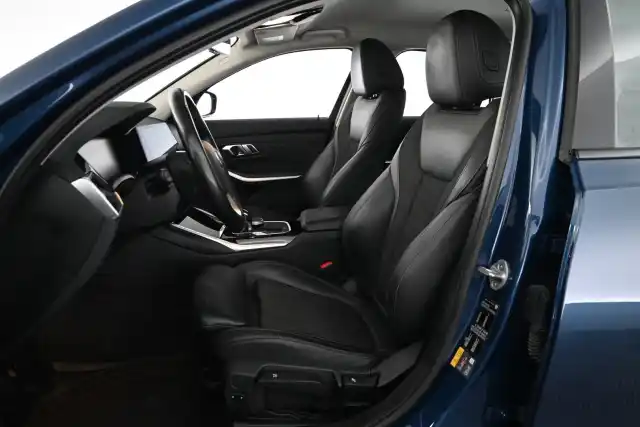 Sininen Farmari, BMW 330 – CPP-598