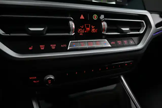Sininen Farmari, BMW 330 – CPP-598