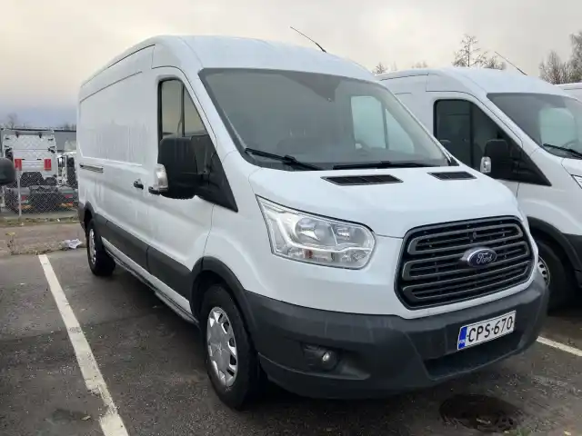 Valkoinen Pakettiauto, Ford Transit – CPS-670