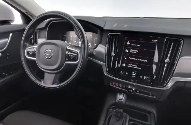 Valkoinen Farmari, Volvo V90 – CPS-900