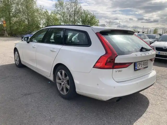 Valkoinen Farmari, Volvo V90 – CPS-900