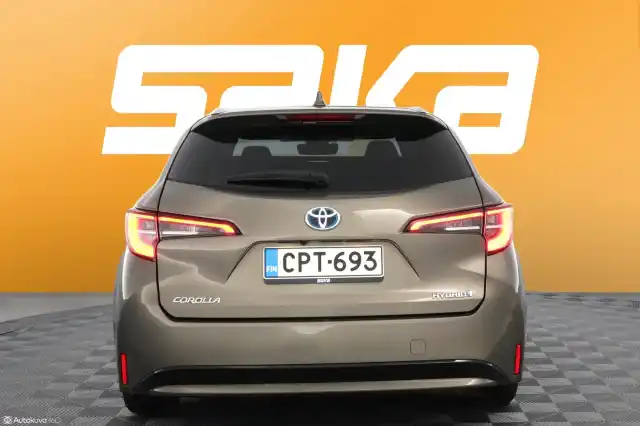 Ruskea (beige) Farmari, Toyota Corolla – CPT-693