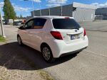 Valkoinen Viistoperä, Toyota Yaris – CPU-361, kuva 2