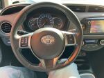 Valkoinen Viistoperä, Toyota Yaris – CPU-361, kuva 4