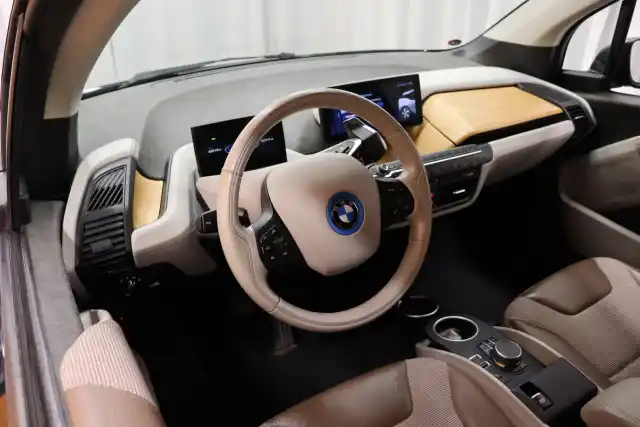 Sininen Viistoperä, BMW i3 – CPU-920