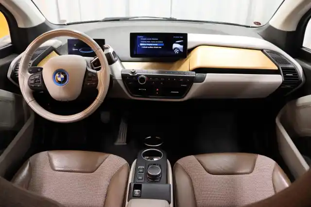 Sininen Viistoperä, BMW i3 – CPU-920