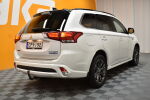 Valkoinen Maastoauto, Mitsubishi OUTLANDER PHEV – CPV-192, kuva 6