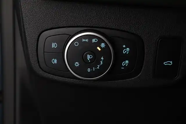 Sininen Farmari, Ford Focus – CPV-395
