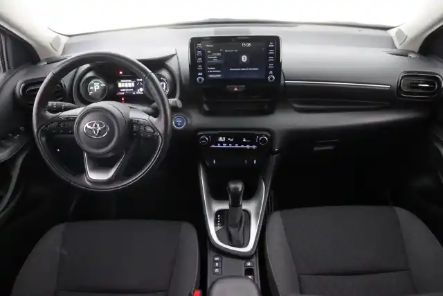 Valkoinen Viistoperä, Toyota Yaris – CPX-957