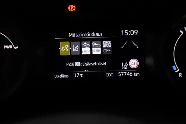 Valkoinen Viistoperä, Toyota Yaris – CPX-957