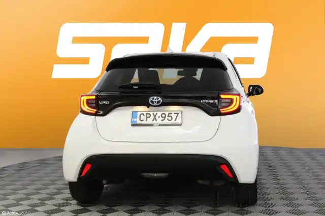 Valkoinen Viistoperä, Toyota Yaris – CPX-957