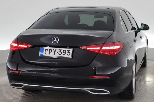 Musta Sedan, Mercedes-Benz C – CPY-393