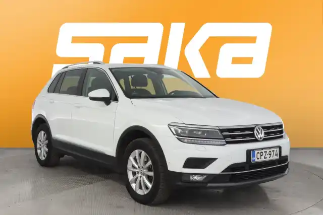 Valkoinen Maastoauto, Volkswagen Tiguan – CPZ-974