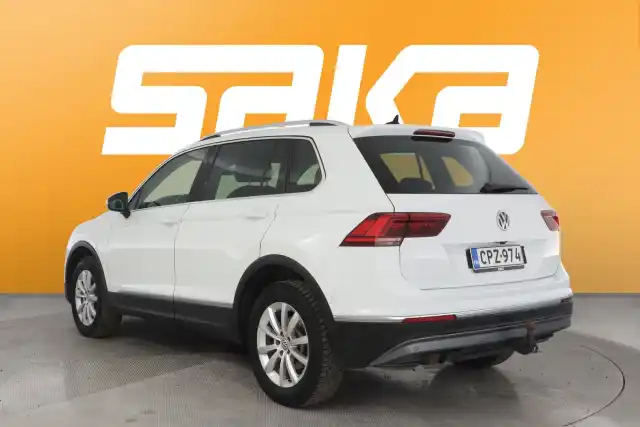 Valkoinen Maastoauto, Volkswagen Tiguan – CPZ-974