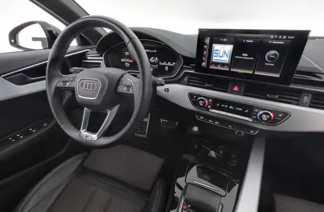 Musta Farmari, Audi A4 – CRE-579