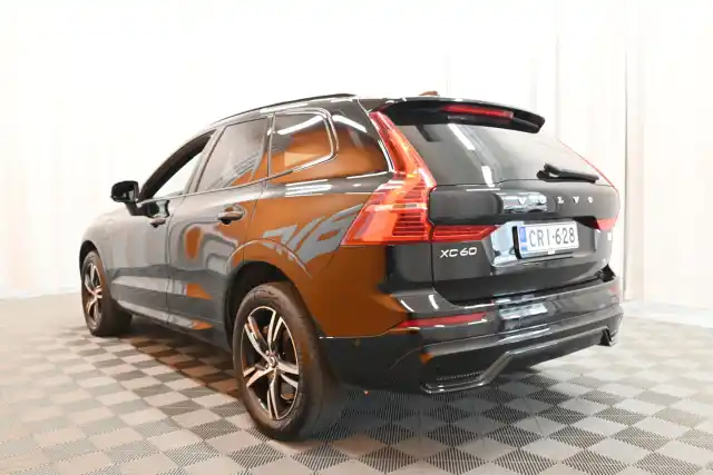 Musta Maastoauto, Volvo XC60 – CRI-628